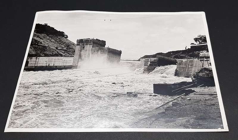 **RARE: Rhodesia Kariba Dam 1950s Official Construction Photograph Lot x3 (INSCRIBED).**