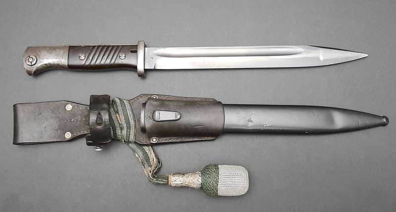 WW2 German NCO's K98 Dress Bayonet with Troddle (Gebirgsjäger)