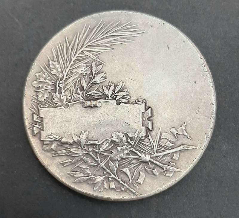 **WW1 : French Military Silverplated Bronze Shooting Medallion  **