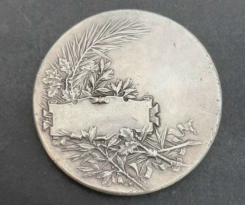 **WW1 : French Military Silverplated Bronze Shooting Medallion  **