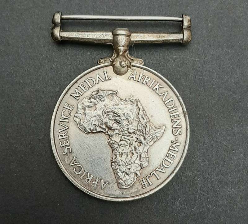 **WW2: .925 Silver Africa Service Medal (33.62 g).**