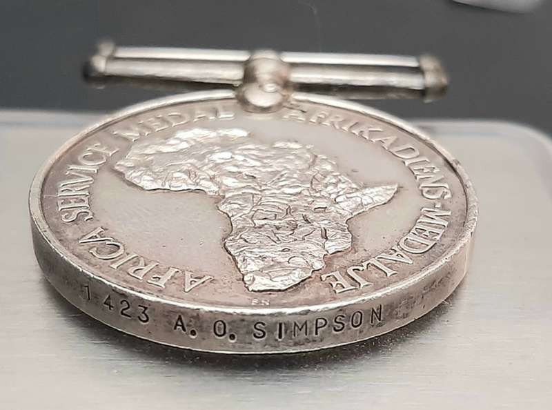 **WW2: .925 Silver Africa Service Medal (33.62 g).**
