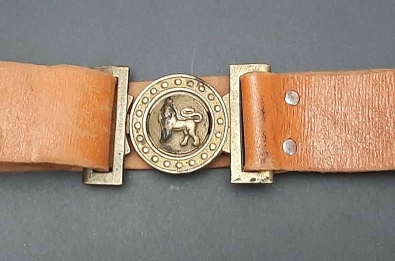 **WW2 / 1950s:  British Army Home Service Belt w/ Brass Buckle. **