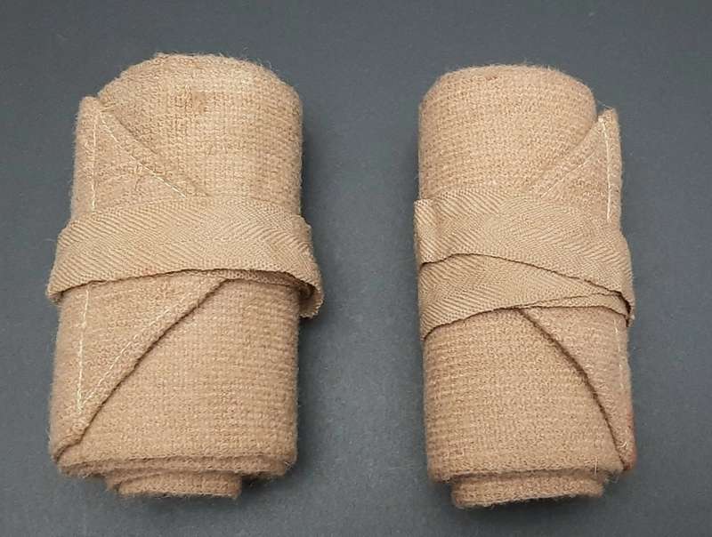 **WW2 : Rhodesian Army Wool Blend Boot Puttees x2 (Complete).**