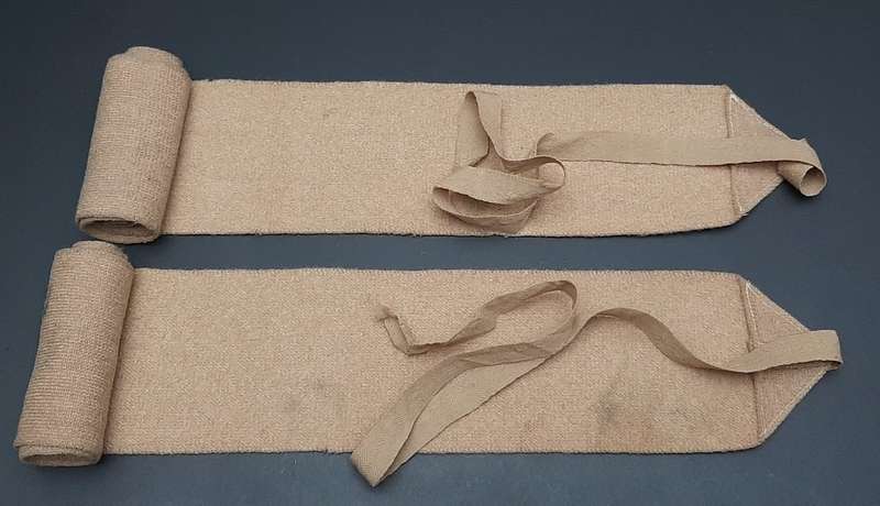 **WW2 : Rhodesian Army Wool Blend Boot Puttees x2 (Complete).**