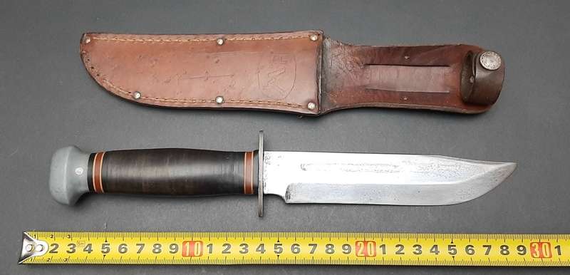 **RARE: WW2 US Army PAL Rh36 Type I Fighting Knife w/ Scabbard (30cm).**