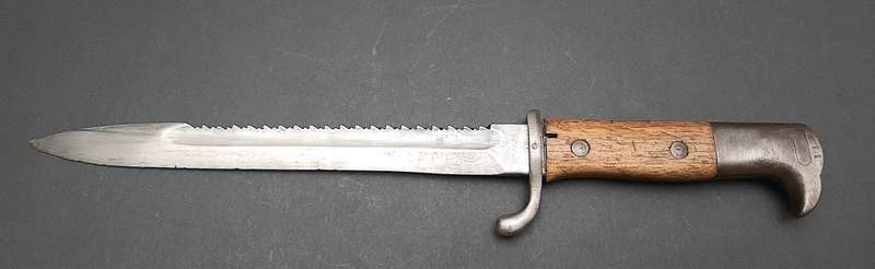 **RARE: 1913 German Schütztruppe KS98 Bayonet w/ Scabbard (40cm).**