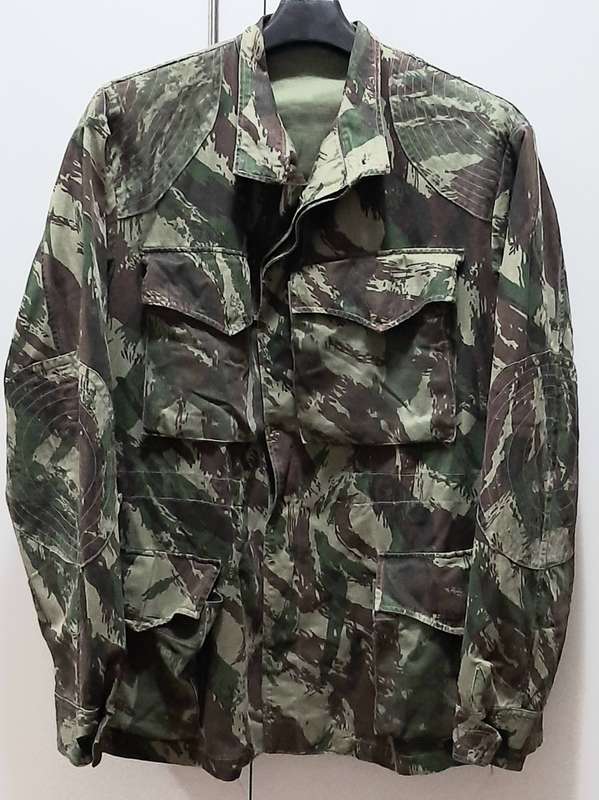 ** RARE: 1960s Portuguese `Ultramar` Lizard Patt. Camouflage Jacket (XL).**