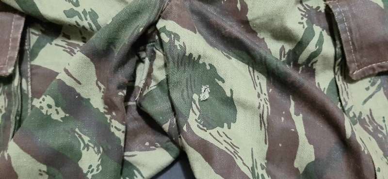 **RARE: 1960s Portuguese `Ultramar` Lizard Patt. Camouflage Trousers (Medium).**