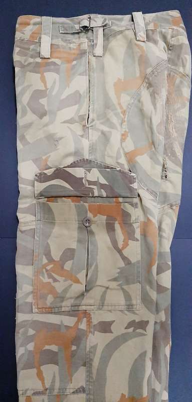 **RARE: 1980s Bophuthatswana Police `Reed Pattern` Trousers  (MEDIUM).**