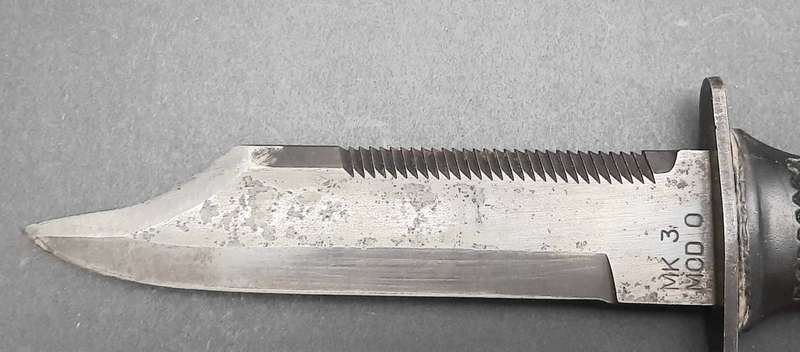 **RARE: US Navy Issue Combat Diver/ SEAL MK3 Fighting Knife. (30cm).**