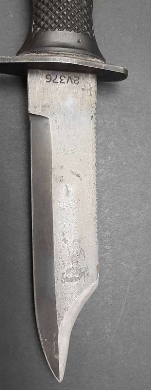 **RARE: US Navy Issue Combat Diver/ SEAL MK3 Fighting Knife. (30cm).**