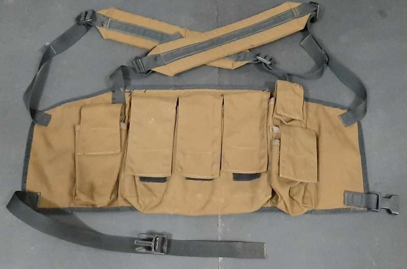 BID PER ITEM **Border War : 1980s SADF Patt.83 Nutria Chest Webbing**