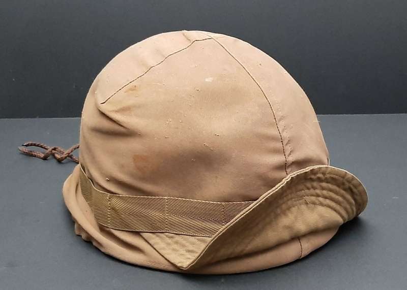 **Border War : 1980s SADF Patt.87 Nutria Helmet Cover w/ Visor (LARGE).**