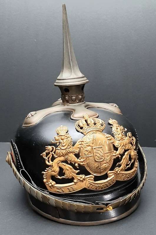 **RARE: WW1 Bavarian Officer`s M1886/14 Pickelhaube Helmet w/ Portmanteau (57).**