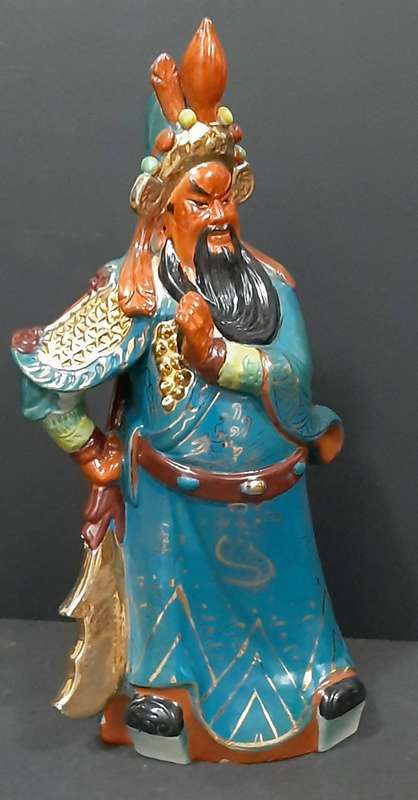 **STUNNING: Mid-20th Century Chinese Large Kwankung/Xuanwu Handpainted Porcelain Statuette (0.52m).*