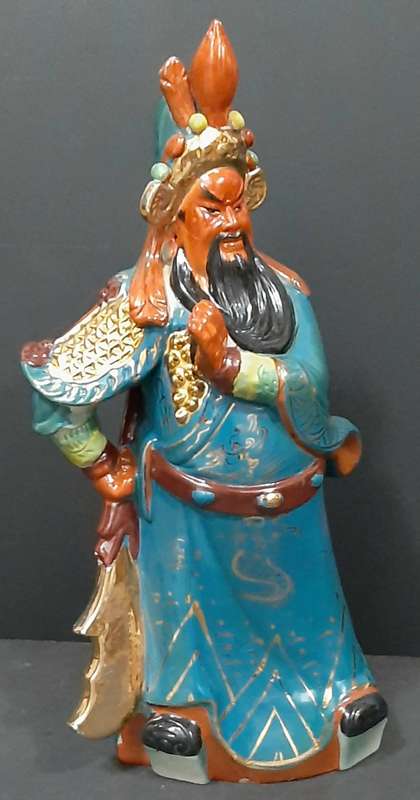 **STUNNING: Mid-20th Century Chinese Large Kwankung/Xuanwu Handpainted Porcelain Statuette (0.52m).*