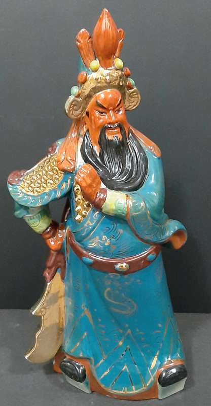 **STUNNING: Mid-20th Century Chinese Large Kwankung/Xuanwu Handpainted Porcelain Statuette (0.52m).*