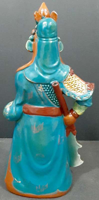 **STUNNING: Mid-20th Century Chinese Large Kwankung/Xuanwu Handpainted Porcelain Statuette (0.52m).*