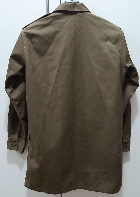 **Border War : 1970s SADF Nutria Type I L/Sleeve Shirt (MEDIUM).**
