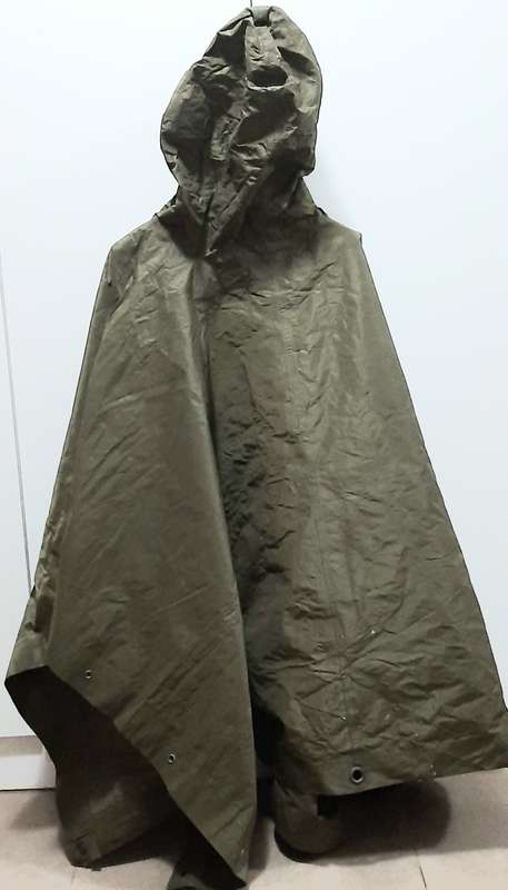 Border War 1970s S.A.P Olive Green Camouflage Poncho (Large)