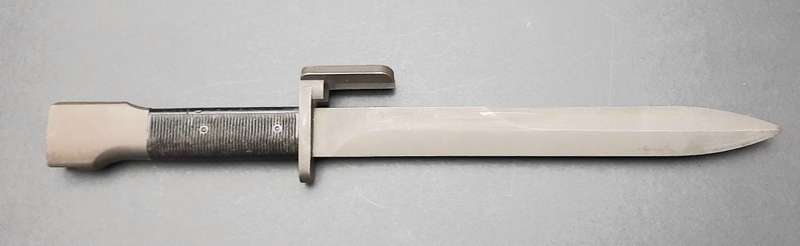 **Border War : 1960s SADF Type A FN FAL Bayonet w/out Scabbard.**.**
