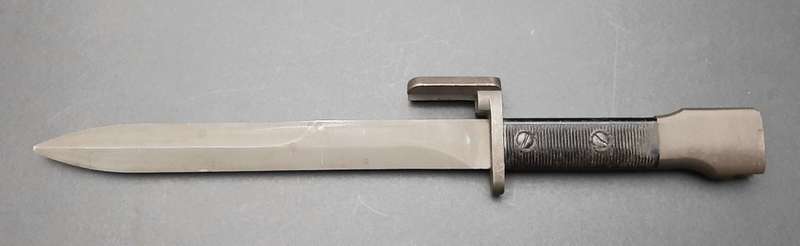 **Border War : 1960s SADF Type A FN FAL Bayonet w/out Scabbard.**.**