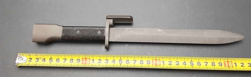 **Border War : 1960s SADF Type A FN FAL Bayonet w/out Scabbard.**.**
