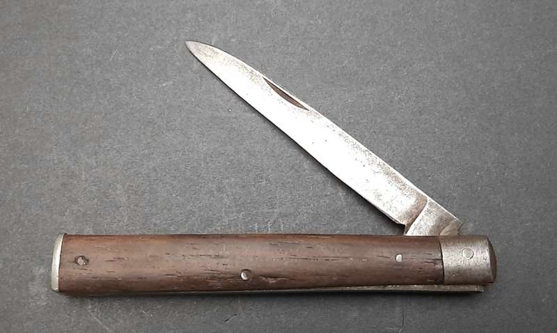 **WW2 UDF: Serviceman`s Private Purchase Pocket Knife (11cm).**
