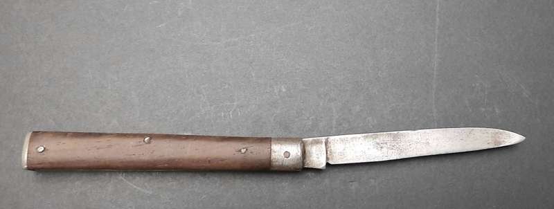 **WW2 UDF: Serviceman`s Private Purchase Pocket Knife (11cm).**