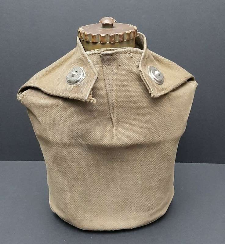 **Rhodesian Bush War: 1970s Rhodesian Army Patt. 61 Canteen w/ Cover.**