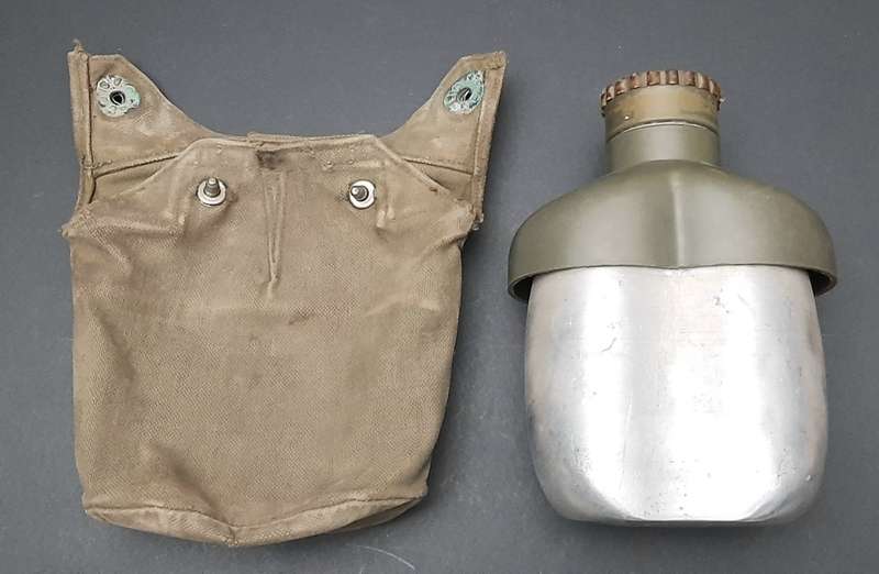 **Rhodesian Bush War: 1970s Rhodesian Army Patt. 61 Canteen w/ Cover.**