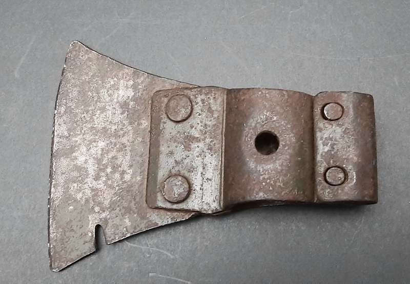 **Border War : 1960s SADF  Parachute Battalion Utility Axe-Head (15cm)**