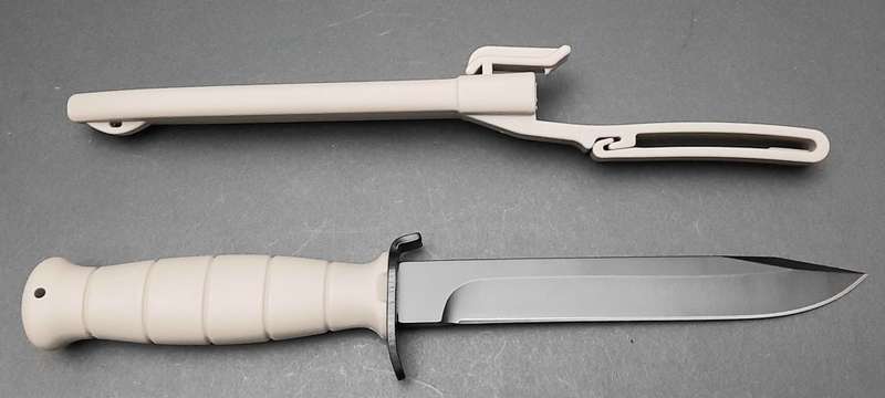 **RARE: Italian Army `Extrema Ratio` Modelo 78 Field Knife w/ Scabbard (32cm).**