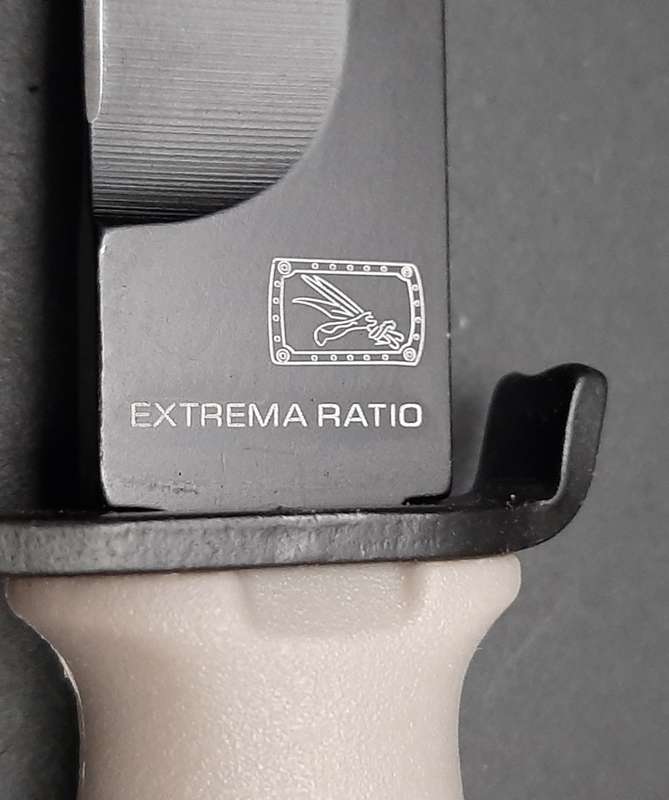 **RARE: Italian Army `Extrema Ratio` Modelo 78 Field Knife w/ Scabbard (32cm).**