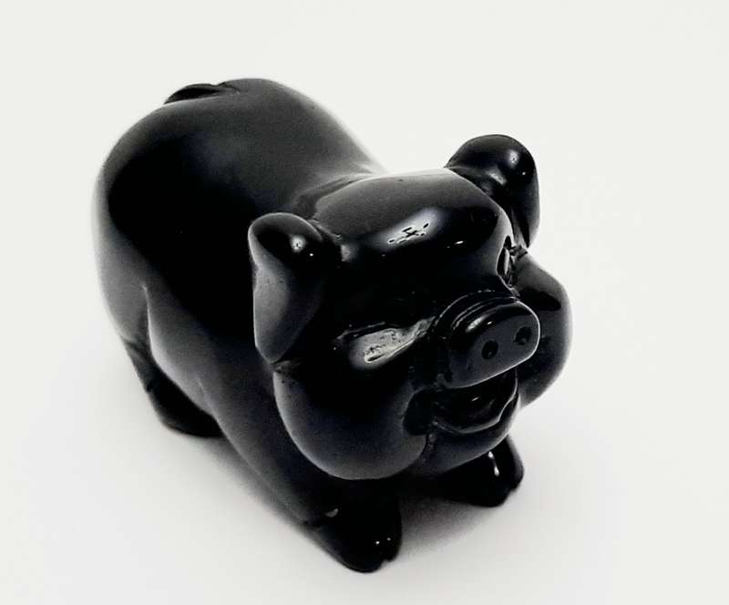 **RARE: Late 19th Century Carved Chinese Obsidian Pig Figurine (7cm x 5cm).**