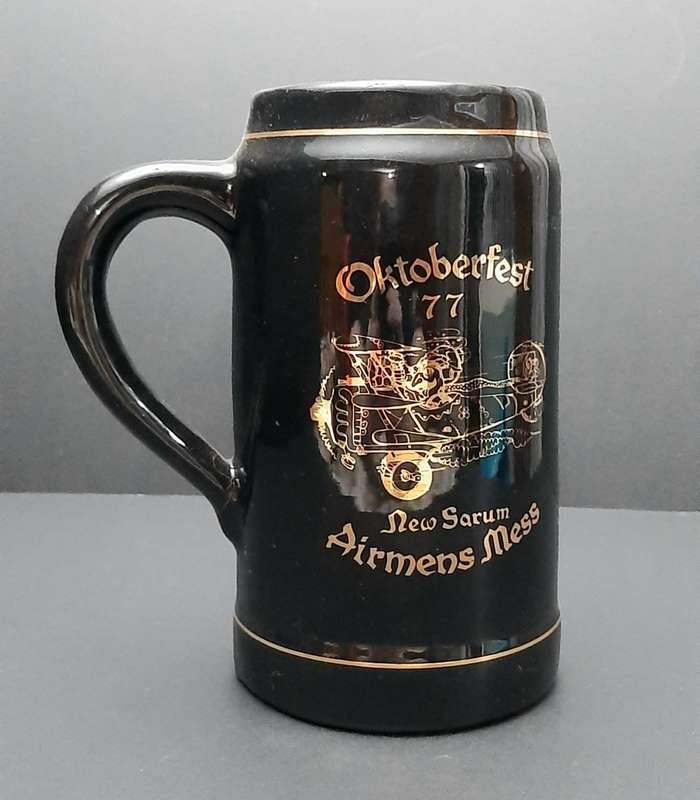 **Rhodesian Bush War: 1977 Rhodesian Air Force `New Sarum` Large Ceramic Tankard (23cm).**