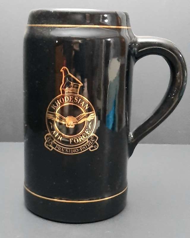 **Rhodesian Bush War: 1977 Rhodesian Air Force `New Sarum` Large Ceramic Tankard (23cm).**