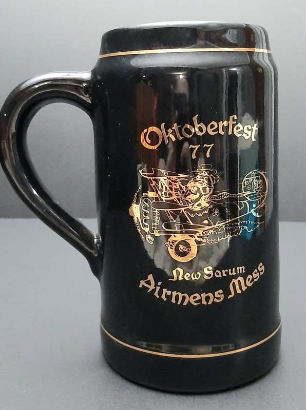 **Rhodesian Bush War: 1977 Rhodesian Air Force `New Sarum` Large Ceramic Tankard (23cm).**