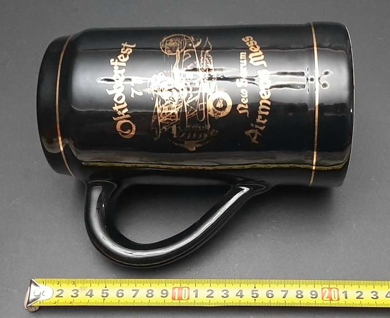 **Rhodesian Bush War: 1977 Rhodesian Air Force `New Sarum` Large Ceramic Tankard (23cm).**