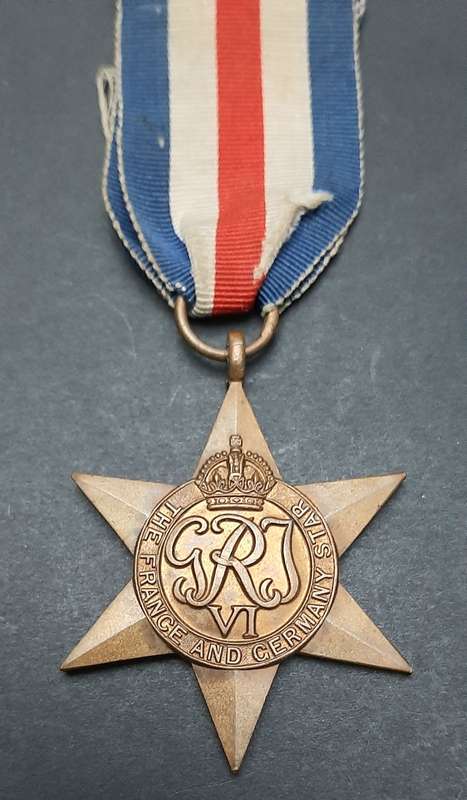**RARE: WW2 France & Germany Campaign Star Medal w/ Ribbon #2 (British Issue).**