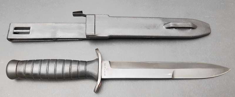 **RARE: 1990s Polish Airborne Wz92 Combat Knife w/ Scabbard (Gerlach).**