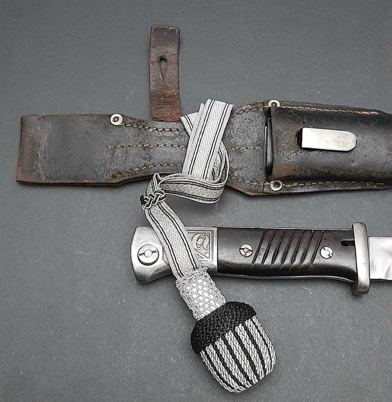 Rare WW2 German Verfügungstruppe K98 Bayonet with Troddle & Leather Frog