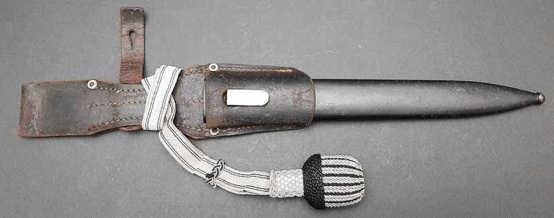 Rare WW2 German Verfügungstruppe K98 Bayonet with Troddle & Leather Frog