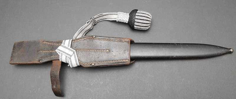 Rare WW2 German Verfügungstruppe K98 Bayonet with Troddle & Leather Frog