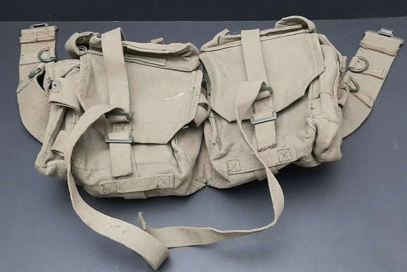 **Border War: 1970s SADF Patt.73 Webbing Kidney Pouches w/ Integral Belt.**