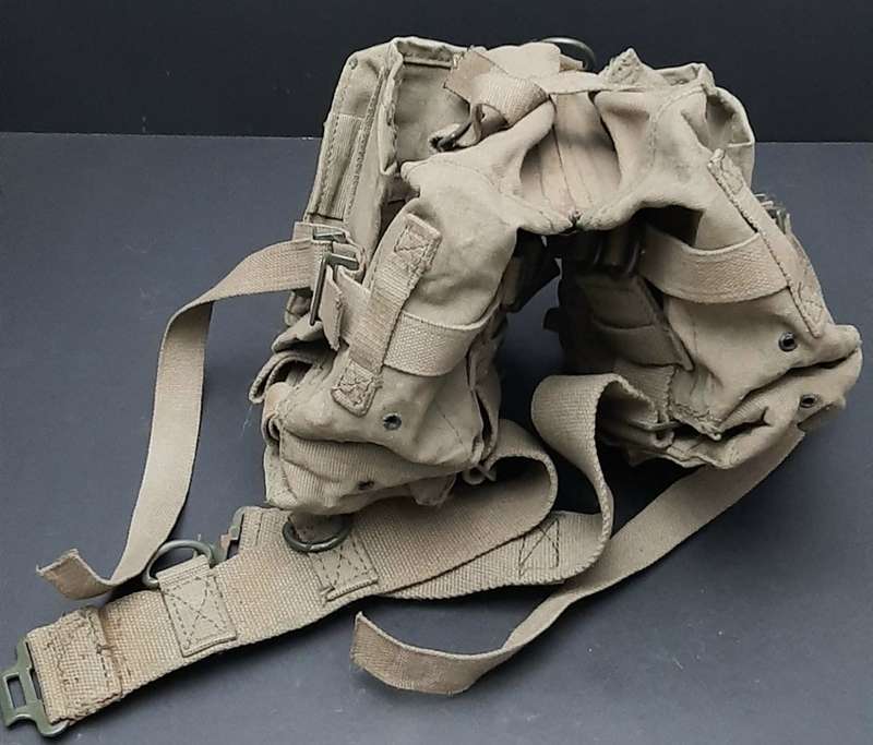 **Border War: 1970s SADF Patt.73 Webbing Kidney Pouches w/ Integral Belt.**