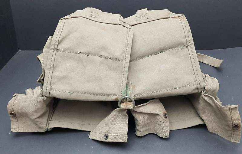 **Border War: 1970s SADF Patt.73 Webbing Kidney Pouches w/ Integral Belt.**