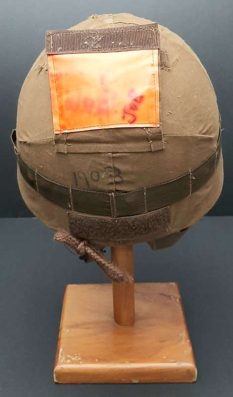 **Border War: 1980s SADF Parabat M83 Ballistic Helmet w/ Nutria Cover (59 / Large).**