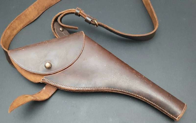 **WW1 UDF: Webley .455 Long Holster w/ Cross-Strap (35cm).**